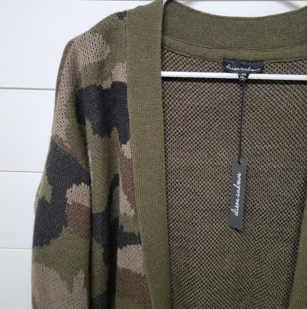 NWT Alison Andrews Camo Cardigan - Picture 4 of 5